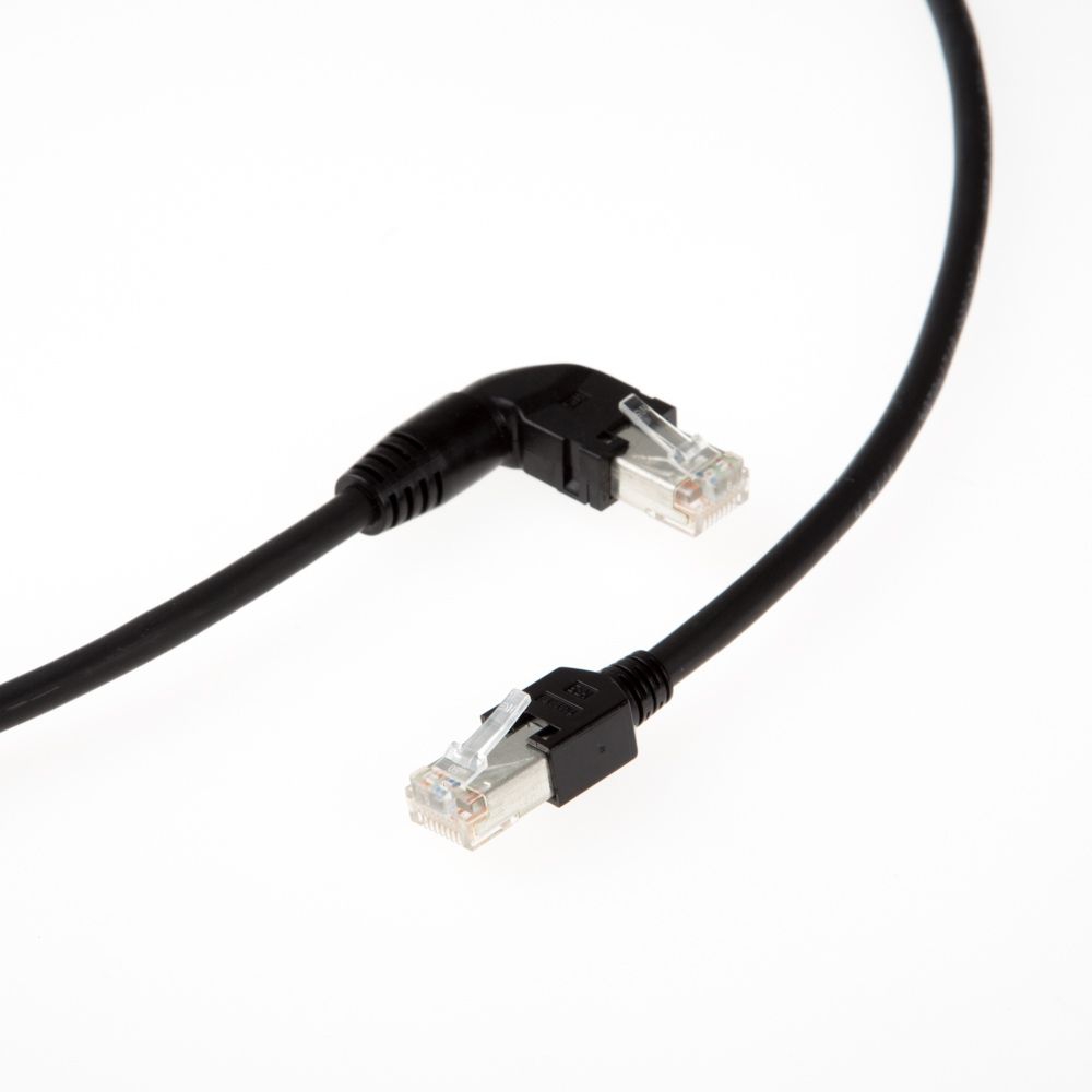 Câble de réseau Ethernet 1x COUDÉ À DROITE 3m